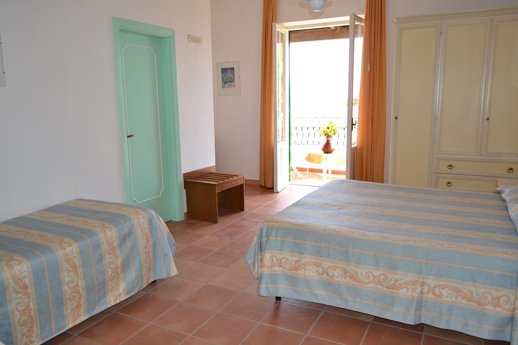 Hotel Villa Bina Sant'Angelo  Ruang foto
