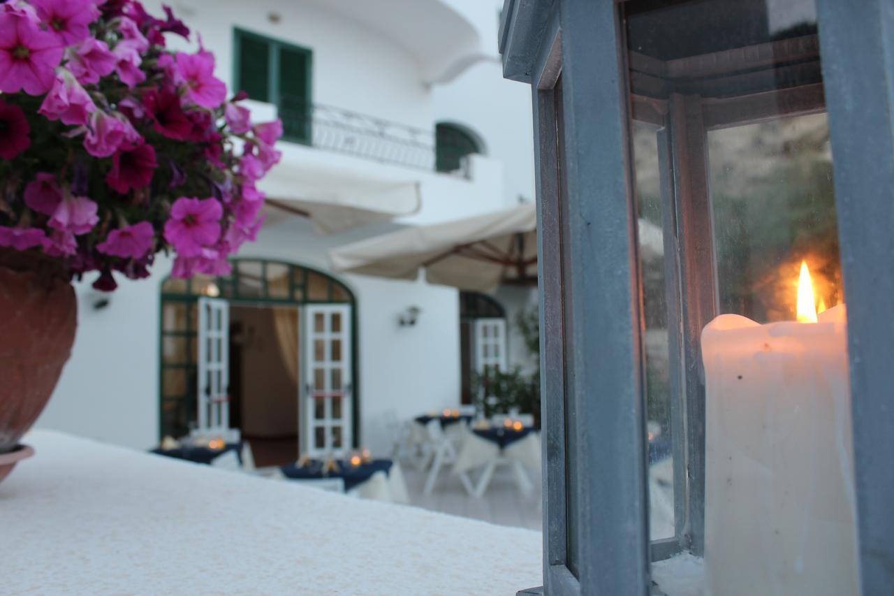 Hotel Villa Bina Sant'Angelo  Bagian luar foto