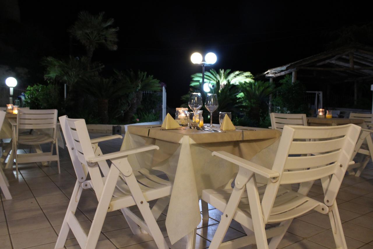 Hotel Villa Bina Sant'Angelo  Bagian luar foto