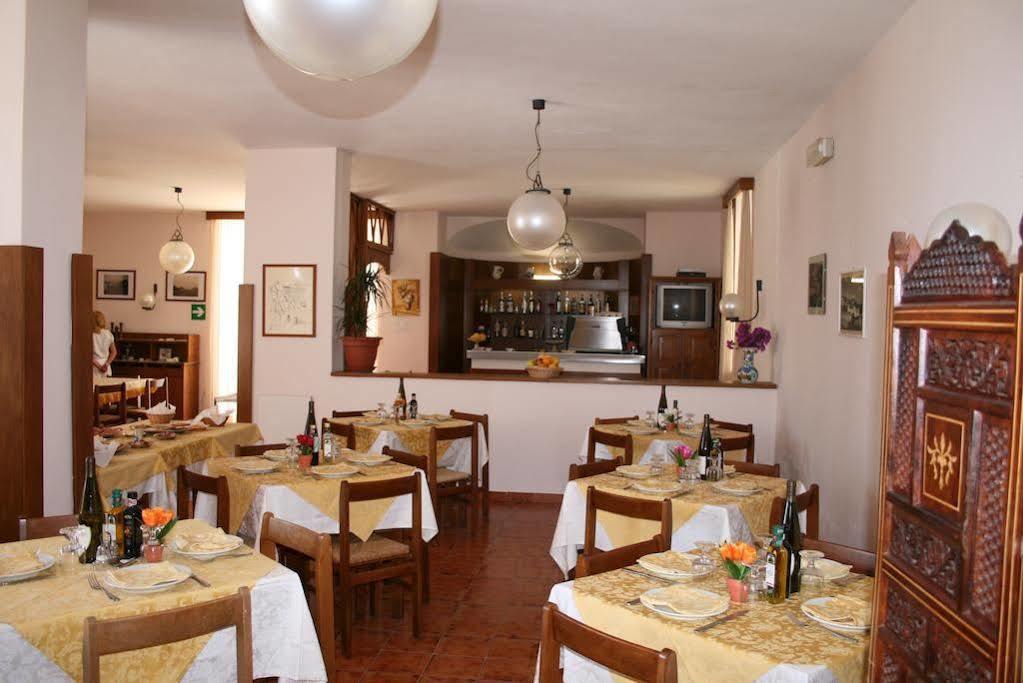 Hotel Villa Bina Sant'Angelo  Bagian luar foto